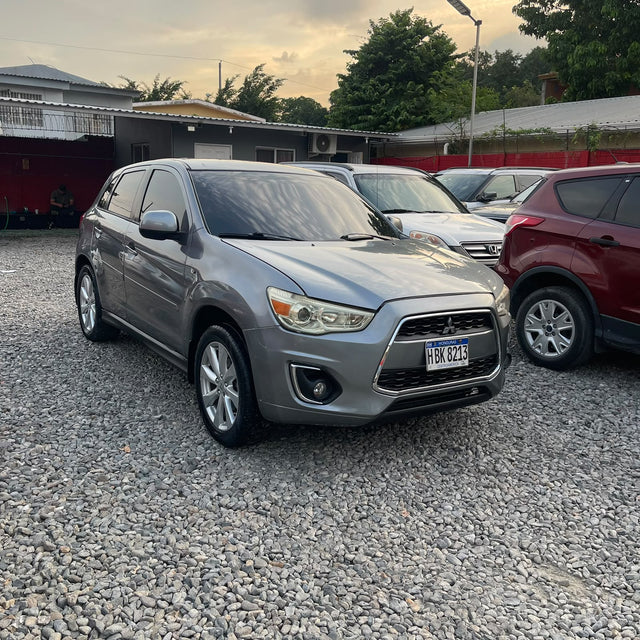 Mitsubishi Outlander 2015