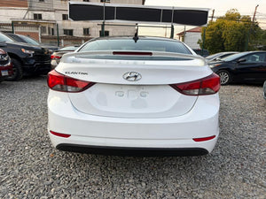 Hyundai Elantra 2015
