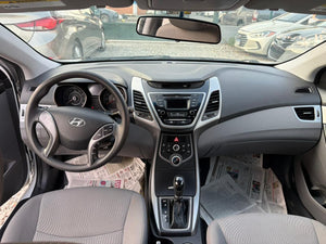 Hyundai Elantra 2015