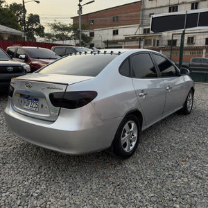 Hyundai Elantra 2009 2.0