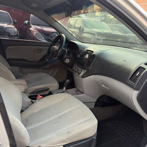 Hyundai Elantra 2009 2.0