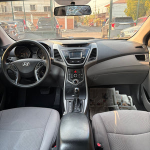 Hyundai Elantra 2015