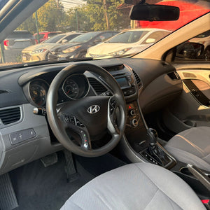Hyundai Elantra 2015
