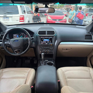 Ford Explorer 2017 4x4 XLT, 3 filas recien ingresada