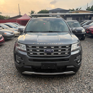 Ford Explorer 2017 4x4 XLT, 3 filas recien ingresada