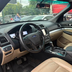 Ford Explorer 2017 4x4 XLT, 3 filas recien ingresada