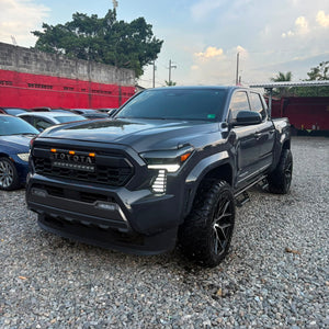 Toyota Tacoma 2024