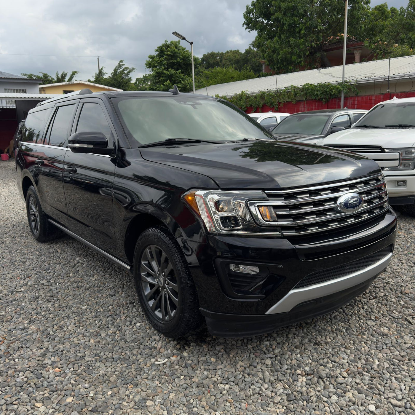 Ford Expedition 2021 4x4
