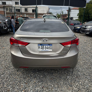 Hyundai Elantra 2013