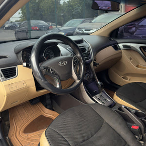 Hyundai Elantra 2013