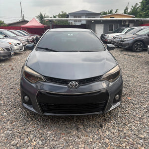 Toyota Corolla 2015