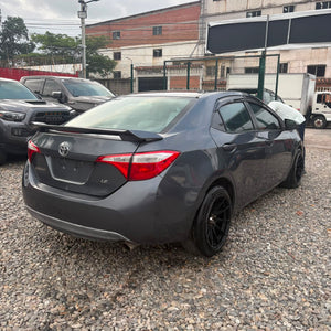 Toyota Corolla 2015