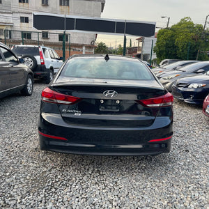 Hyundai Elantra 2017 recién ingresado