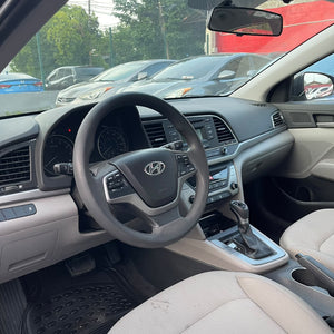 Hyundai Elantra 2017 recién ingresado