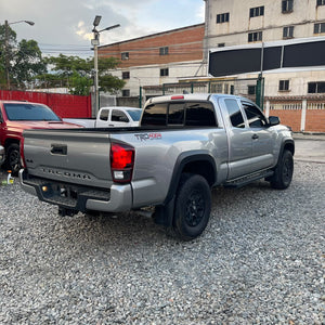 Toyota Tacoma 2019 4x4 recién ingresada