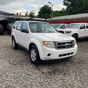 Ford Escape 2010 2.5 bolsas buenas, recién ingresada