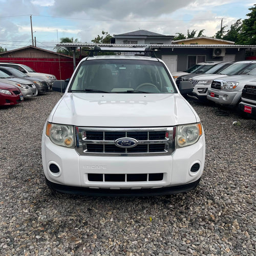 Ford Escape 2010 2.5 bolsas buenas, recién ingresada