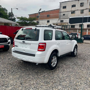Ford Escape 2010 2.5 bolsas buenas, recién ingresada