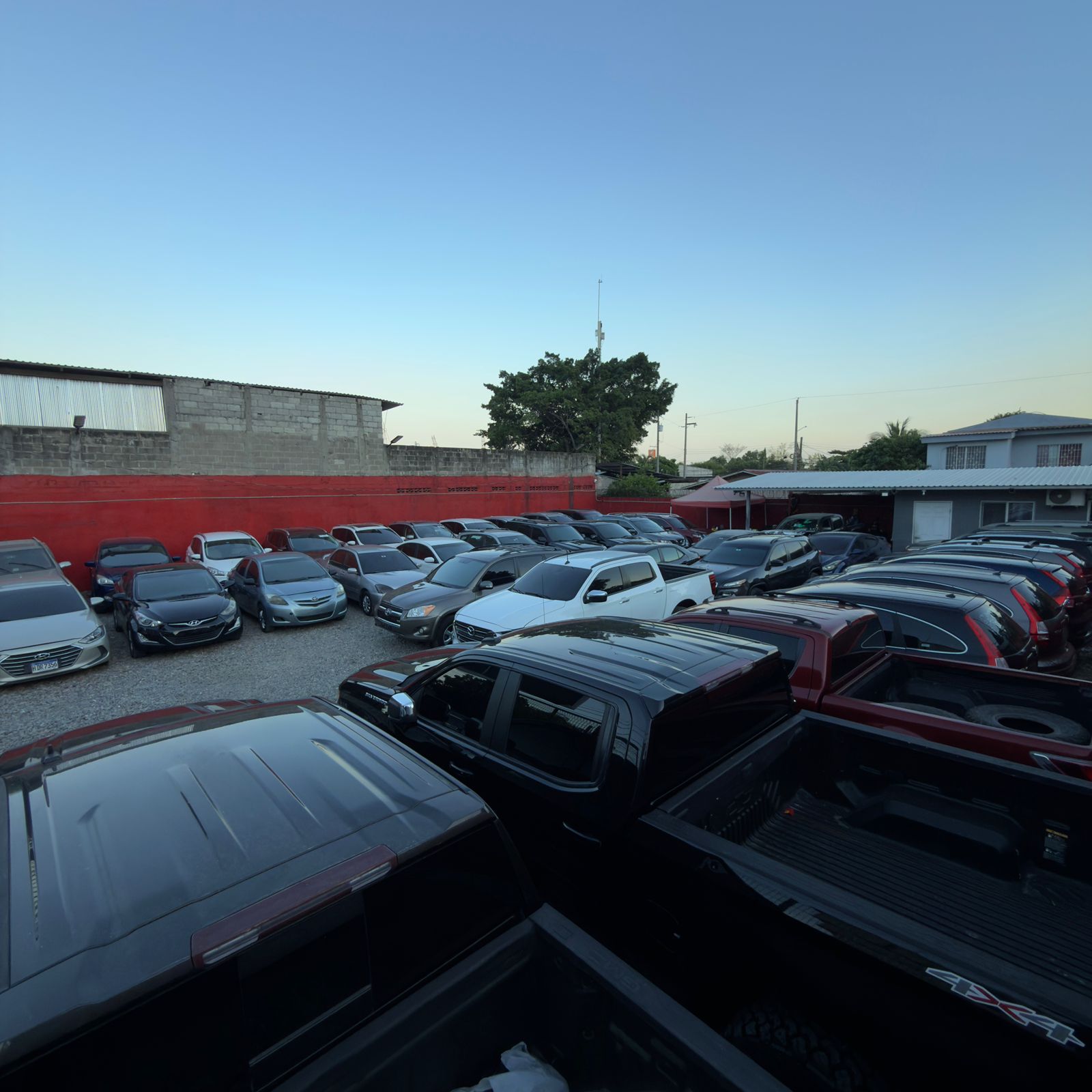 Inventario de vehículos en AutoMax